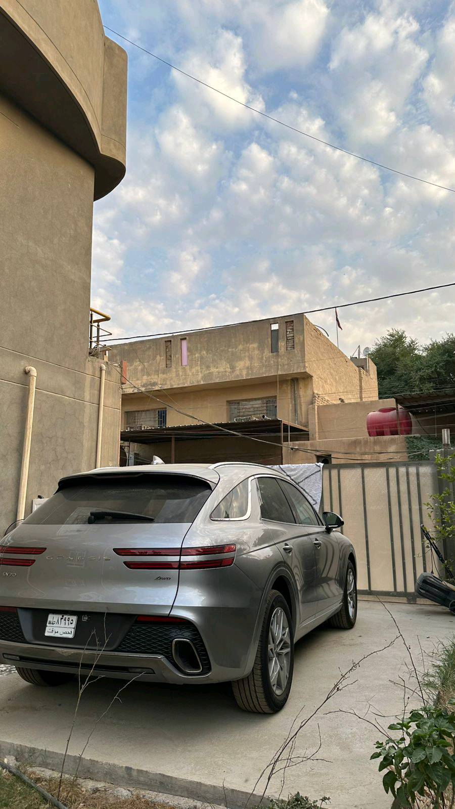 السلام عليكم 
للبيع جنسزز 2025 /  G70السياره بيها حادث جاملغ أمام تبديل  وباب بارد   فول    السعر30500$ 3 دفتر وبيه مجال  مرقمة بابل   محرك2400 سلندر توربو. بدون ايرباك 
مكان السياره بابل الاسكان
***********