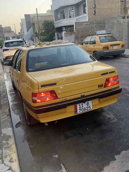 سلام  عليكم سيارة بيجو للبيع موديل 2012 GLXرقم انكليزي وبسمي  سيارة
كير ومكينة خير من الله امبدلات 
تبريد جيد جدآ و كمبريسر  جديد
صدر سيارة كامل وفلنجات ودسكات جدد
وصوره واضحة  شوفه وبس مشط استيرن يذب دهن قليل  وبيك خير تدلل
سعره 28 وبيه مجال 
السكن / ثعالبة/ رقم ***********
