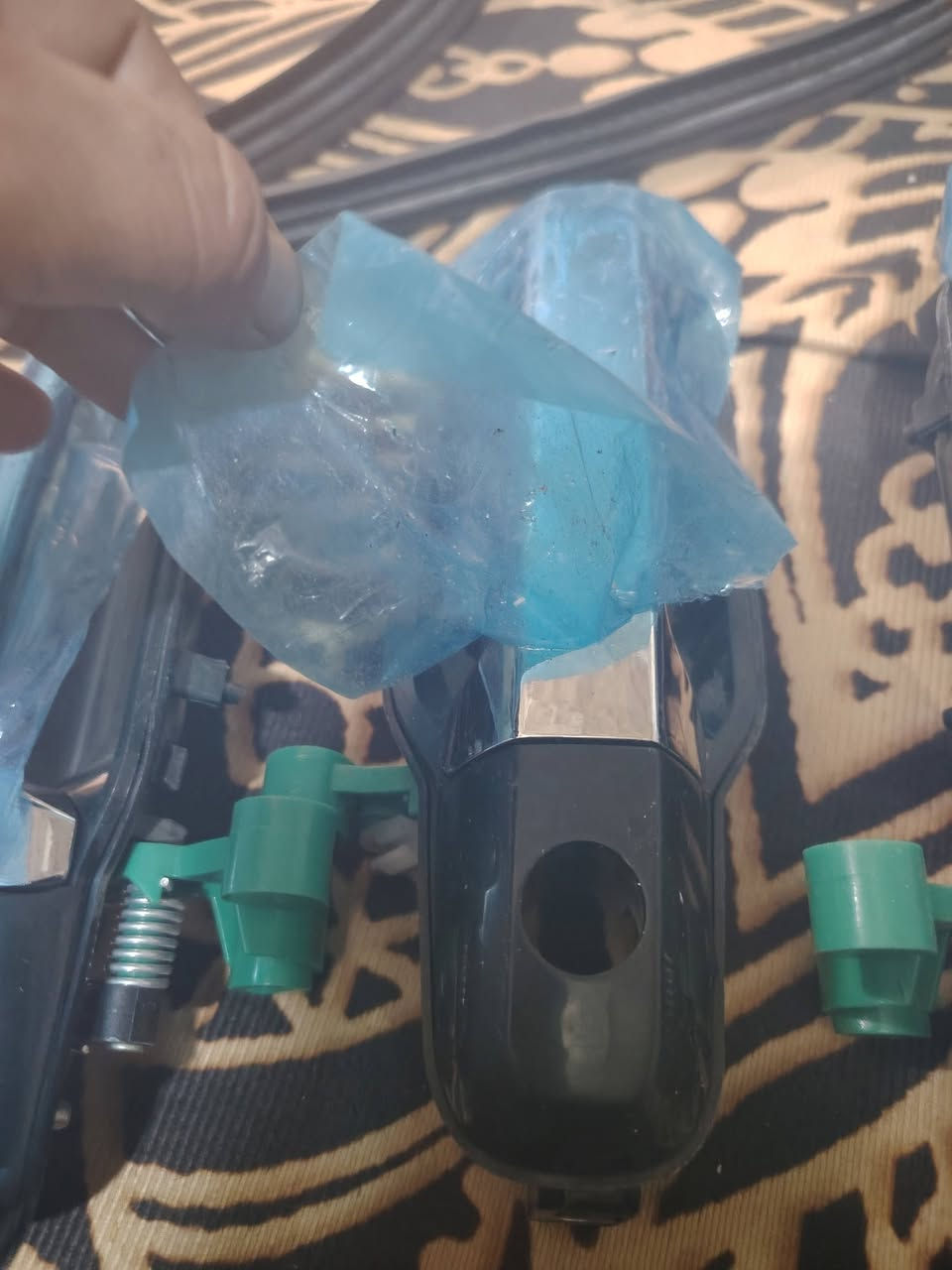 مرخصت مدير الكروب عدي غراض سورنتو للبيع خاص موجودهاذ رقمي ***********
