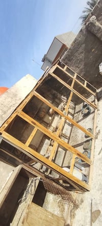 واجهة • ٣٫٥م×١٫٧م • بابين