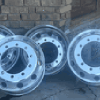 كروم سيارات • زوجين • بغداد