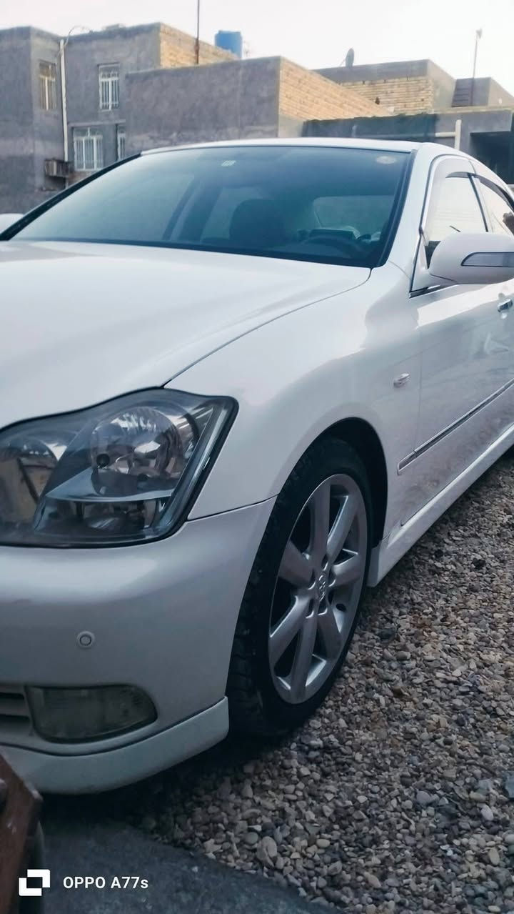 السلام عليكم. شاهينه 2004 فول فتحه  3دكم  ويل دنكه  السياره جاهزه
حجزه يوم 31 /3.  الثلاثاء القادم. 
  95 وبيه مجال بسيط. 
***********
