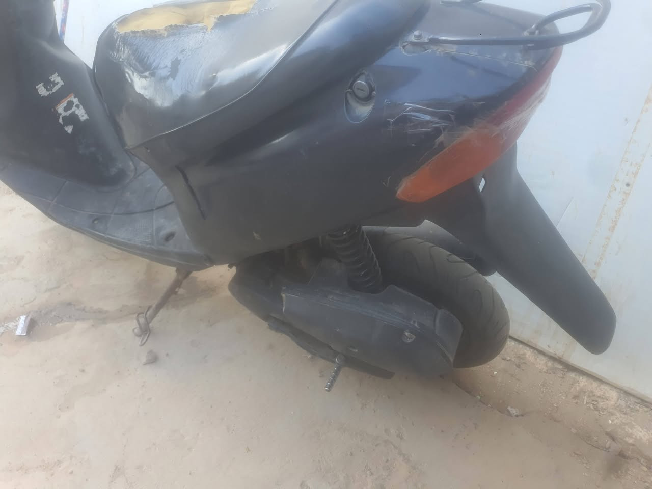 للبيع ساسوكي سعر 170 الف شغاله كلشي مابيه شراي يتصل فقط
***********
