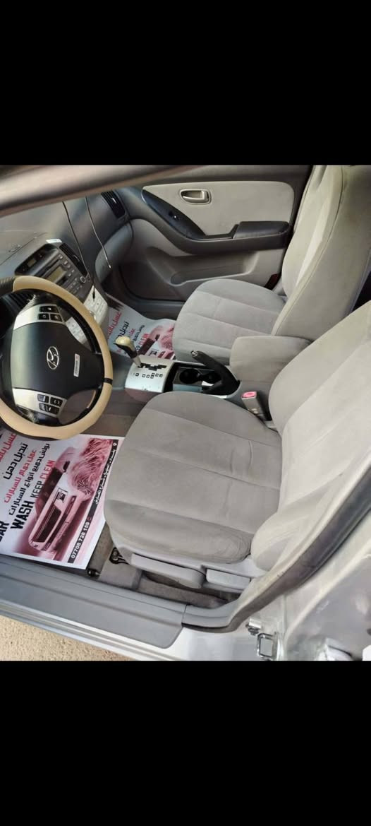 إعادة النشر بسبب الوعود الكاذبة سيارة افانتي 2010 ادوات متوئمة ارقام وسنوية وكاملة  سيارة جديدة الله شاهد بعدها شركة مثل ما بالصور  شغلهة باجات  درجة اولى ما ناقصهة اي شيئ مكان ديالى سعر 44 وبيها مجال للطيبين مكان ديالى ***********
