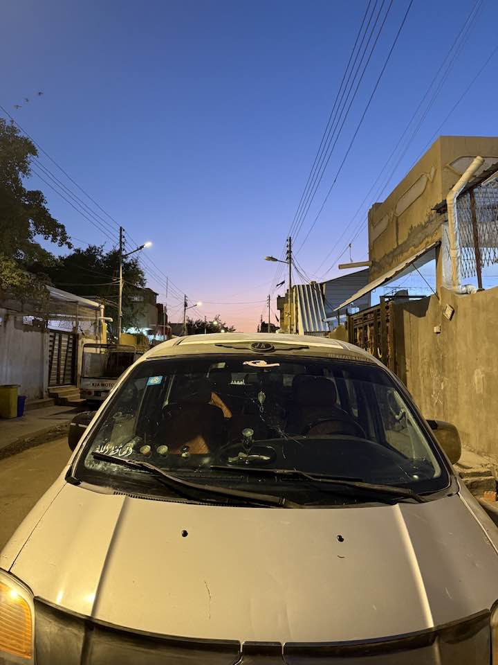 ستاركس 2007 مسكر أوتوماتيك سيارة نظيفة تخم تاير الدا هدية رقم إنجليزي سنوية 29 الرقم***********
