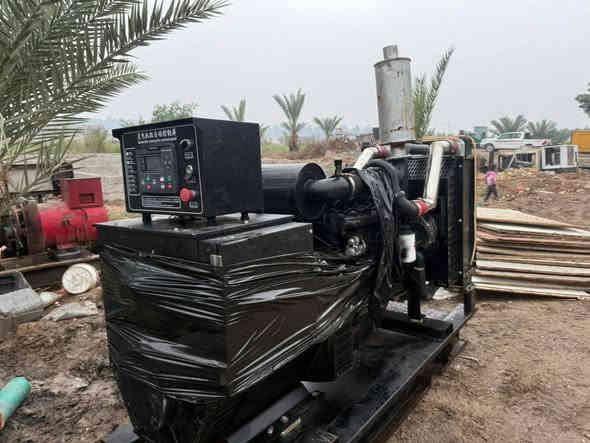 السلام عليكم مولد كمنز للبيع 150كي في 102حجي لبستم مولد زيرو فول مواصفات خزان وقود ⛽ بيها شاصي عالي انتر كولر مكاني بغداد رقمي***********
