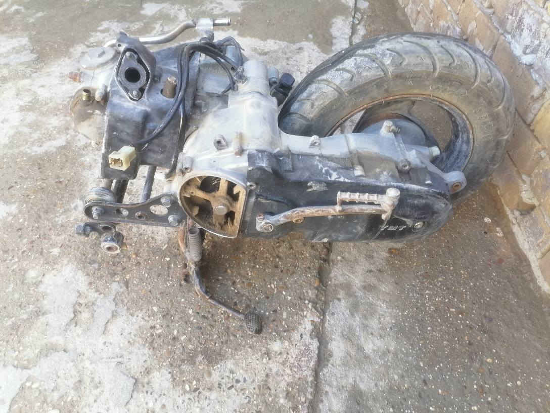 السلام عليكم
مكينه ماكس عدله للبيع بوشتها 49 بلاد ما مفتوحه 
يرادلها تجفيت فقك بيها كلج رياضي بلاد رايدها ب 80 الف ابيع كوم حديد اي ستفسار اخر *********** مكان حله ابو خستاوي
