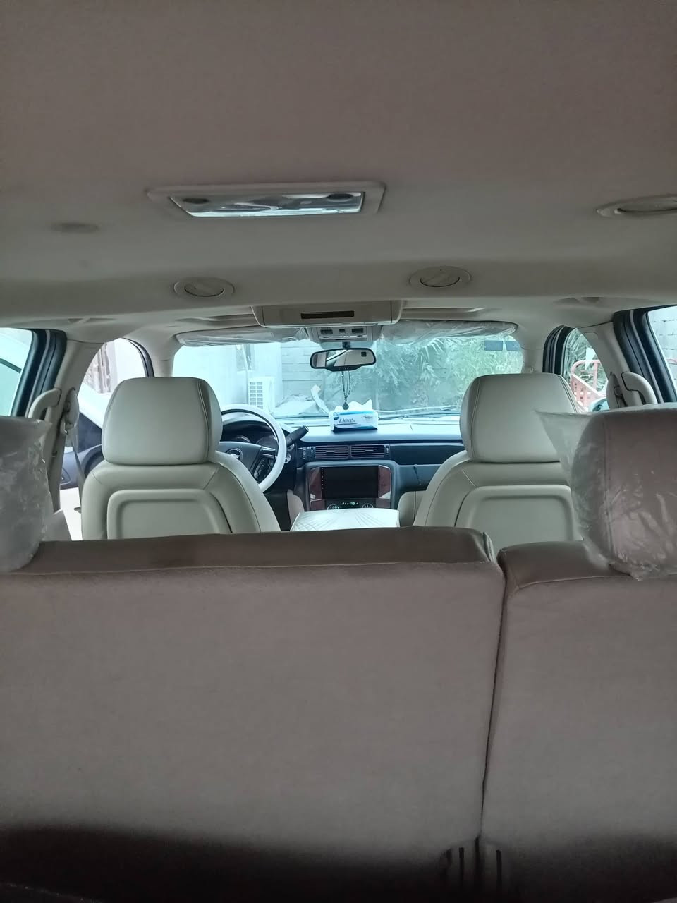 السلام عليكم من رخصة الادمن عندي تاهوخليجي 2008مكفول صبغ وتبديل مواصفات LTZفول ماشي 100مايل رقم بصره سنويه جديده رقم دولي جاهزمحرك كيراكسل حداديه شرط بوضع الوكاله سعر210 مكاني بصره زبير*********** الي يدورجديدهذا الجديدواصولي
