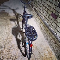 شلونكم شباب عندي باسكل للبيع بناتي حجم 26 كلش حلو مرتب حته لونه حلو مو...