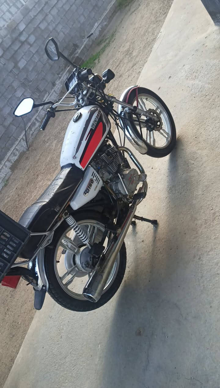 سلام عليكم دراجه لبيع موديل20 مكانه  فلوجه سعر 450 بي مجال شي قليل راسل خاص مفتوخ


**إذا كنت صاحب هذا الإعلان وتريد حذفه لأي سبب، رجاءا أرسل رسالة إلى الدعم الفني**