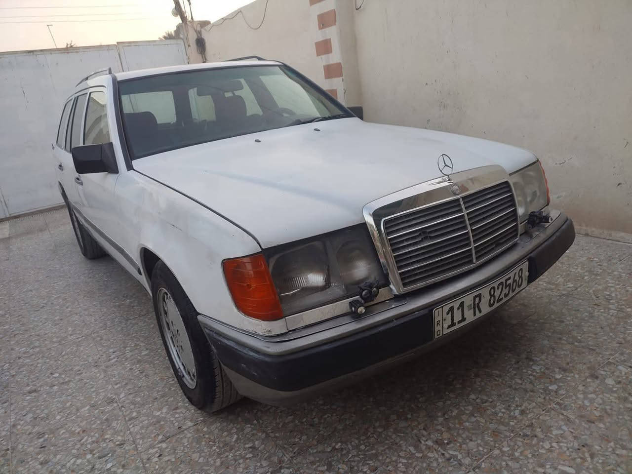 مرسيدس دب رقم بغداد الدولي الجديد نكليزي بسمي مكفولة عنوان بغداد مدينة الصدر  الاورفلي بيع مستعجل تصال ***********
