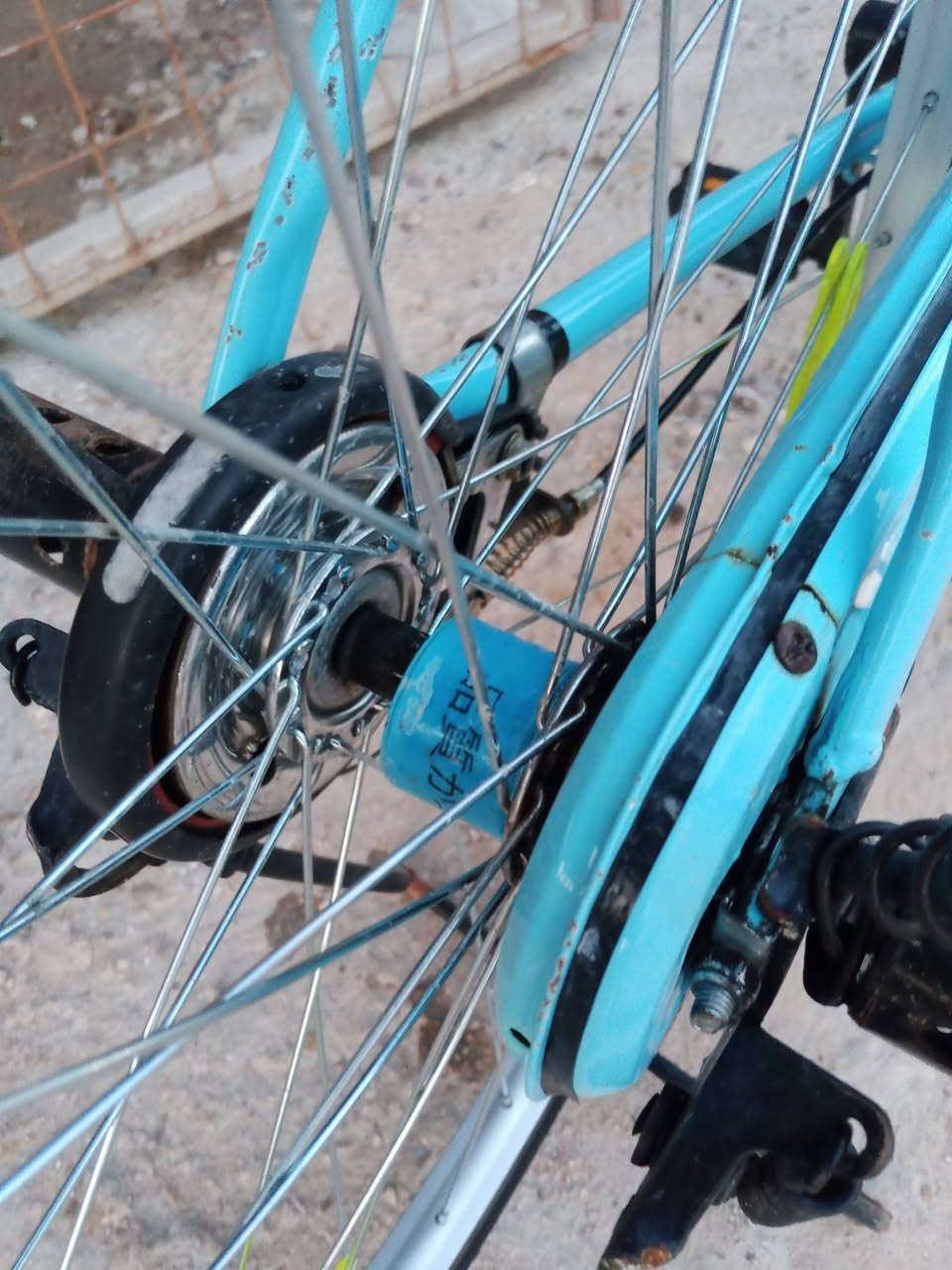 سلام عليكم بايسكل للبيع و المراوس 

سعر 120و بي مجال 

اللون  سمائي 🩵

شركة 🩵  BD

مديل   2022 🩵

نضافة 100%🩵

باقي تفاصيل خاص

هاذ رقمي بس واتساب ***********
