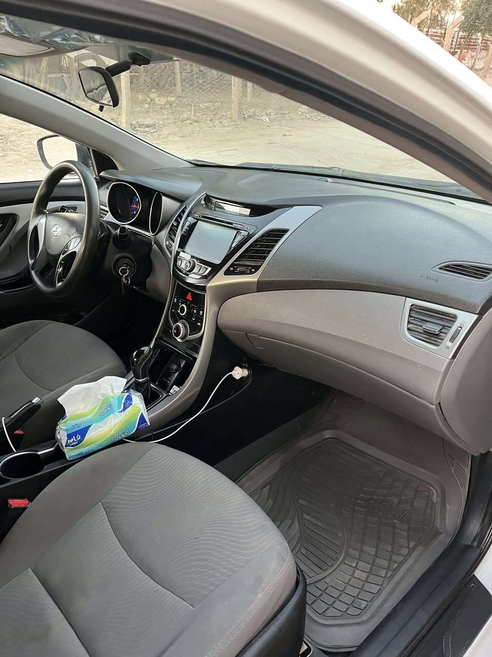 سلام عليكم للبيع النترى 2016   وارد امريكي ميكينه 200 حادثها جاملغ خلفي وقبق جنطه واصل الحوض وبيها قطع صبغ وطخه بلعتبه ابيع حزام رقم دهوك تحويل بدون وكاله راعيه مياخذ فلوس يريد تحويل مكينه كير تبريد جاهزات عوزها ترتيب سياره سعرها ٩١ مكاني نجف 
***********
