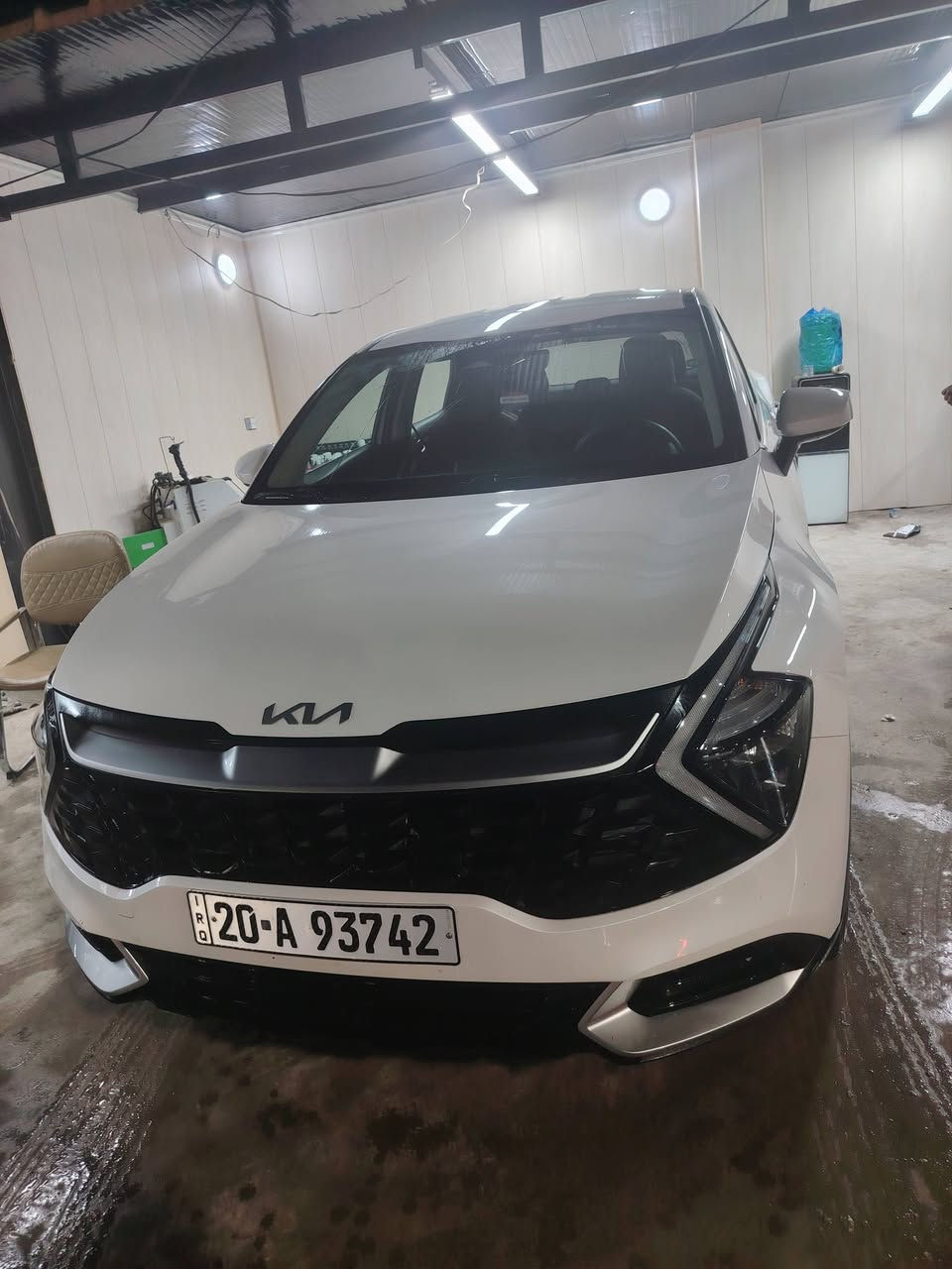 من رخصة الادمن
سيارة سبورتج امريكي  موديل ٢٣ للبيع
حادثهة موضح بالصور ورقم الشاصي ايضا موجود
مواصفاتهة تدفئة تبريد قطعتين
محرك ٢٥٠٠
مانع انزلاق
رادار
شاشة متصلة
تدفئة بالكشنات
السيارة ماشية اقل من ٣٣ الف ميل
السيارة جديدة كلش رقمهة ديالى باسمي
سعرهة ٢٢٨ وبيهة مجال للشراي
الاتصال على الرقم ***********
