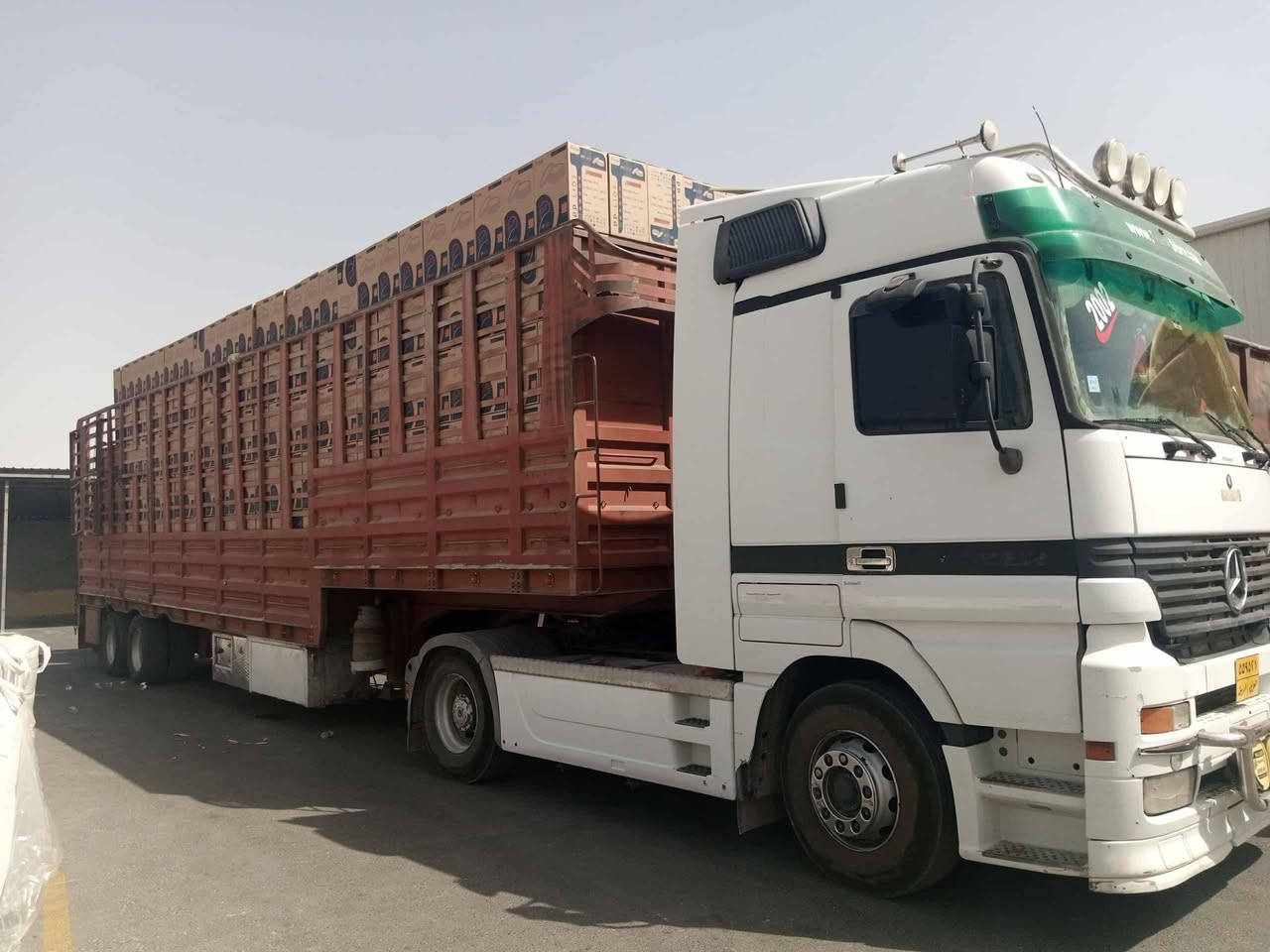 لبيع عربانه بارجه حداديه طول 1360 مكان انبار ناحية الوفاء سعر ٩٠      ***********
