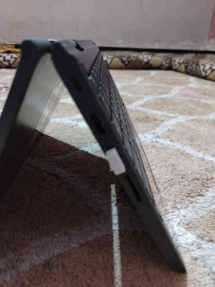 السلام عليكم...

حاسبه للبيع((لابتوب)) نوعيه لينوفو

استخدام 10 ايام فقط

يفيد الطلاب والمكاتب تكدر تربطه عل طابعه مال استنساخ

تكدر تخلي حاسبه وتكدر تسوي ايباد 💻
. موصفاته
حجم الشاشه 12.5 انج فول اج دي_١٢.٥Full HD Screen szie
الشاشه لمس وقلاب 360درجه مرنه كلش_Toush screen

المعالج انتل بانتيوم جيل الثامن

ذاكره العشوائيه ١٢ كيكاRAM 12GB

ذاكرة التخزين 32كيكا HRAD 32 GB

بطاريه ليثيوم 10000الف ملي 10.000
صوته عالي سماعتين

كيبورد عربي وانكليزي ليزي وليس ستيكر

يحتوي على منافذ.
1.USB
2.TYP_c_MlCROS SD
3.lمنفذ ماوس

شحنه يطول اكثر من 6 ساعات
 شحن تايبسي
تجي تفحص وتشوف وانطيك بيه ضمان عل راحتك

سبب البيع (اريد اخذ ايباد ايفون) 

ملحقات الجهاز.

(جنطه كبيره _شاحنه اصلية_ماوس كيمنك)

العنوان الفلوجه قرب شارع 60 🏫

للأستفسار الاتصال على الرقم التالي

***********

متوفر واتساب
وماسنجر
