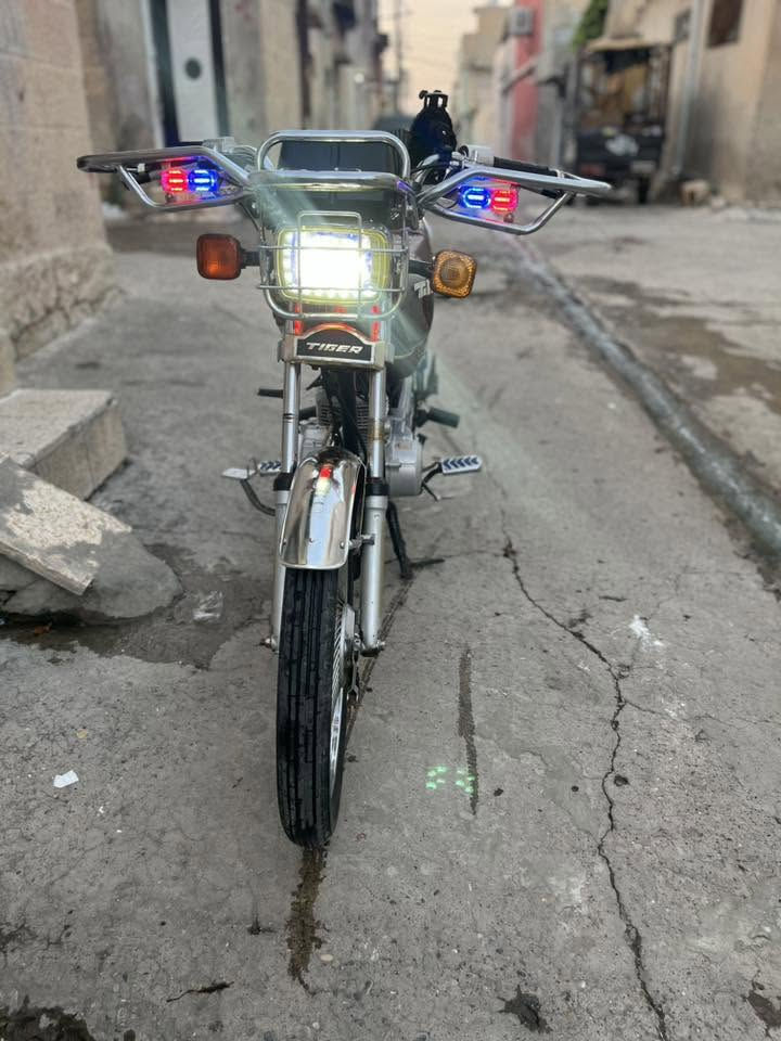 تايكر 2020 وزن ثقيل
وايرمنيه كلها شغاله ماطور ماتصرف ربع سعر 600 بي مجال قليل 

*********** اتصال او واتساب
