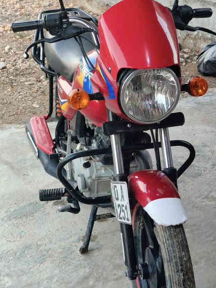 دراجه موديل 21 مرقمه كامله سعر 1,725 وبي مجال 
ديالى ناحيت العباره حد الاخضر يحب يتصل وهاذ رقمي ***********
