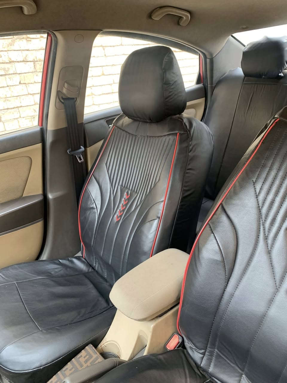 السلام عليكم للبيع اكسنت خليجي موديل 2013 ماشية 165 مابيها ضربة فقط الدعامات مصبوغة سنويتها ساقطة قبل 3 شهور سعرها 105


**إذا كنت صاحب هذا الإعلان وتريد حذفه لأي سبب، رجاءا أرسل رسالة إلى الدعم الفني**