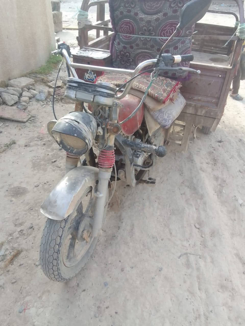 ستوته للبيع موديل 2017 ابلاديه مابيها لحيم وشغاله بس بيها دخانه


**إذا كنت صاحب هذا الإعلان وتريد حذفه لأي سبب، رجاءا أرسل رسالة إلى الدعم الفني**