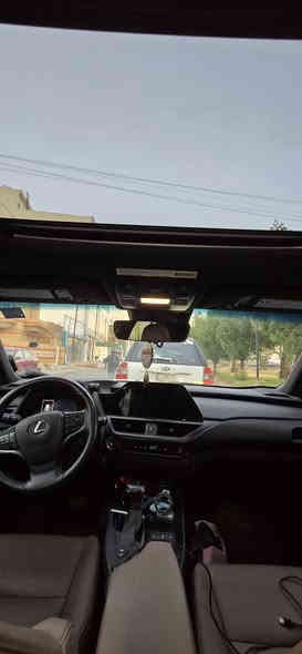 لكزز_للبيع
• موديل: 2023
 •  النوع: UX250h هايبرد
 • المسافة المقطوعة: 14 الف
 حادث  صبغ بنيد فقط وصبغ على حافة الجاملغ بدون تبديل بدون إرباك 
 • حجم المحرك: 4 سلندر 2.0L هايبرد
 • مفتاح التشغيل: بصمة
 • فتحة سقف
 • حساسات أمامية
 • حساسات خلفية 
 • لايت زينون + LED
 • بك لايت LED متصل
 •  حساسات تايرات
 •  إشارات في المرايا الجانبية
 • هاند بريك كهرباء
 • نظام ABS
 • دشبول شاشة ديجيتال
 • تحكم كامل من الستيرن
 • مقاعد جلد
 • المقاعد الأمامية كهربائية
 • تبريد قطعتين
 • نظام مانع الانزلاق
💵 السعر المطلوب  21.200 وبيها مجال بسيط
 بغداد حي الجامعة ***********
