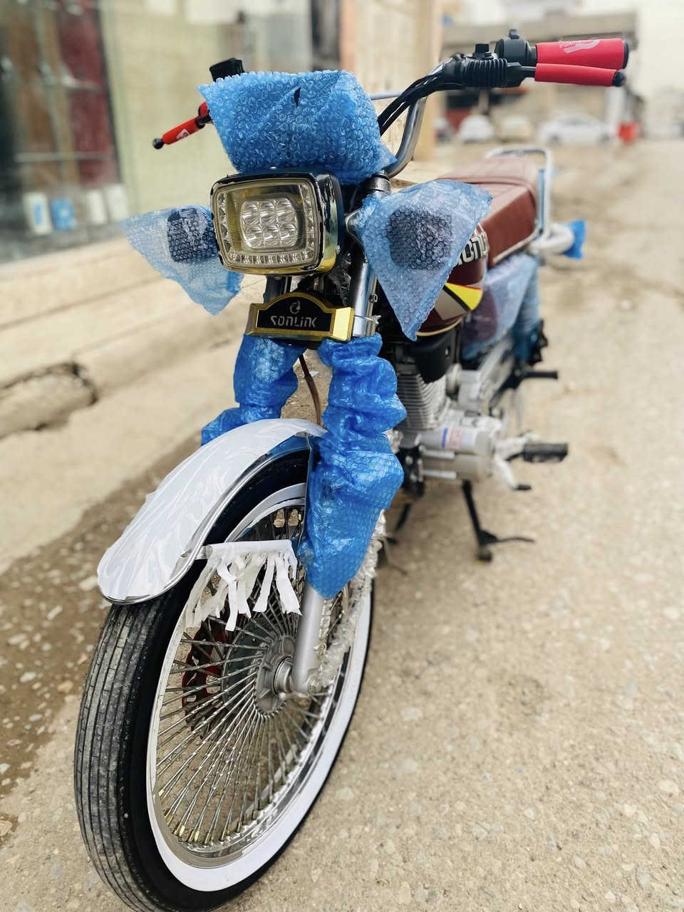 2023
580
***********
