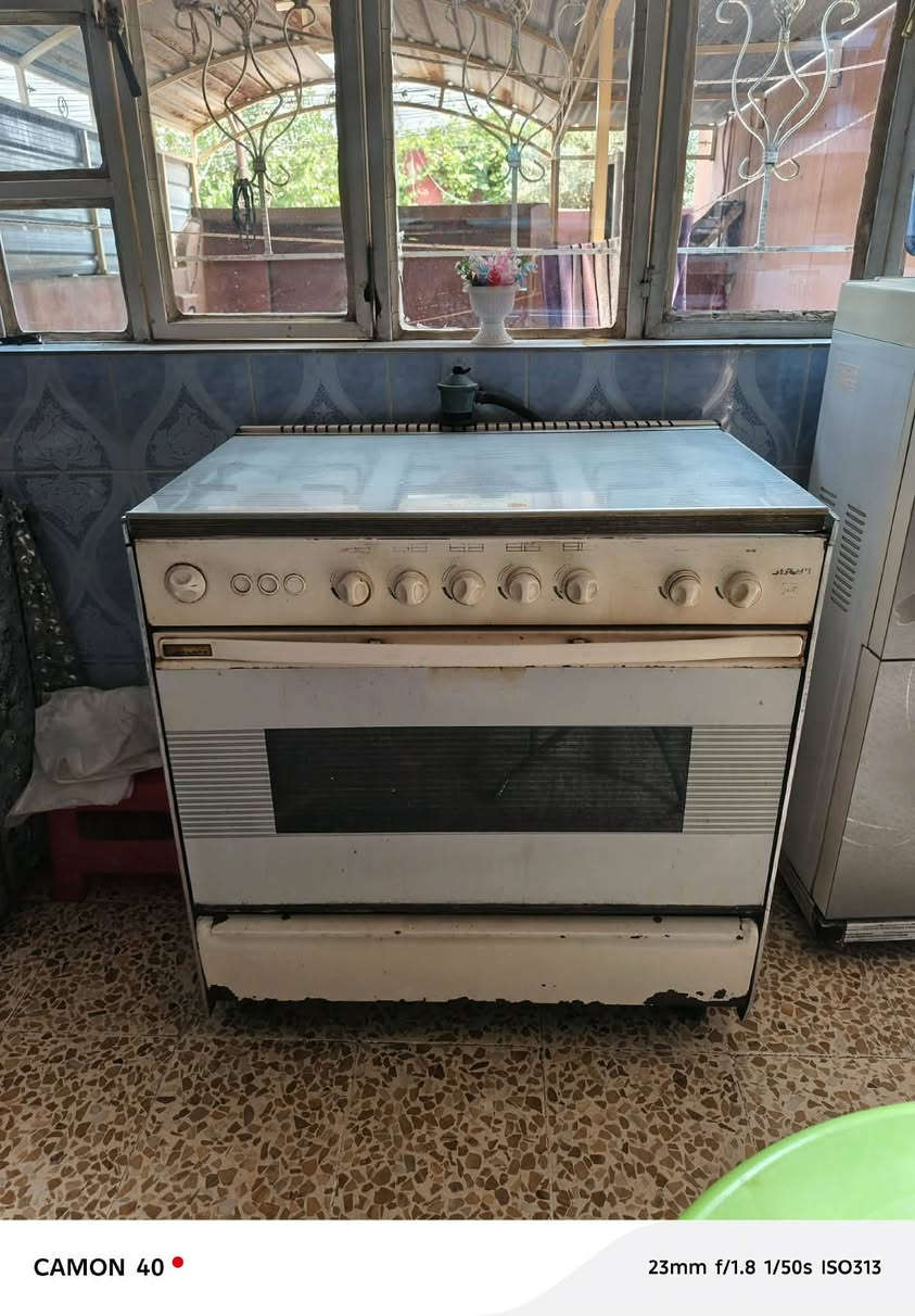 طباخ للبيع شغال كامل بس عين وحده عاطله سعر 70 وبي مجال العنوان حي الانتصار شارع 60


**إذا كنت صاحب هذا الإعلان وتريد حذفه لأي سبب، رجاءا أرسل رسالة إلى الدعم الفني**