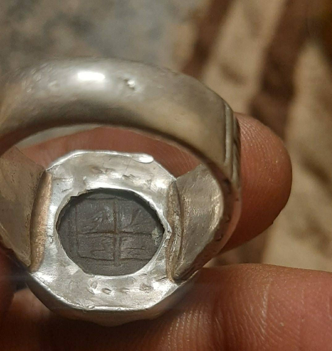 جزع يماني قديمة صياغة يدوية قياس ٢٥ ٢٦  سعر  ٧٠  بغداد الغزالية لا يوجد توصيل


**إذا كنت صاحب هذا الإعلان وتريد حذفه لأي سبب، رجاءا أرسل رسالة إلى الدعم الفني**