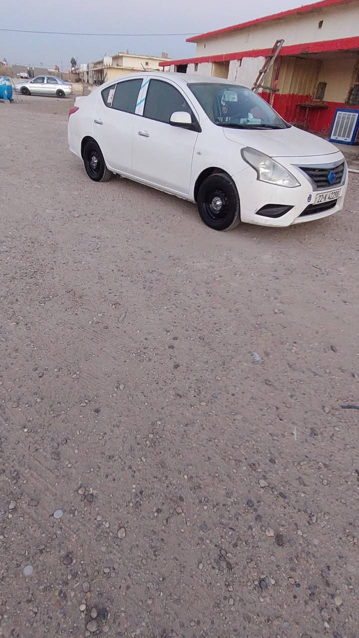 نيسان سني هندي موديل 18بيه جمالق الخلفي صبغ  105وبيه مجال
***********
