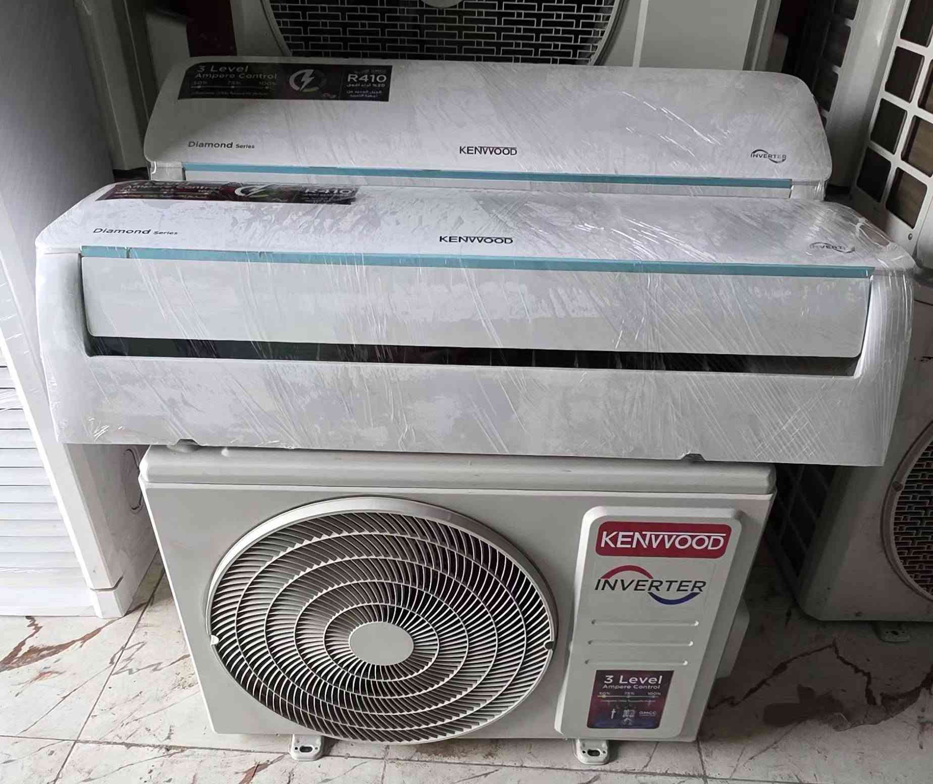 سبالت نوع كينوود ( حجم واحد طن ) 
انفيرتر تحكم امبير يشتغل على 2و3و4 امبير 
خوات الجديد مستخدمات شهر واحد
 بعدهن بضمان الشركة 
ملحقاتهن كامله بواري ريمونت قاعده وايرات غازهن مال الشركه مقفول 
💶سعره الواحد 350 ثنينهن 650 
مكاني بغداد قريب الشعب بوب الشام 
للاتصال او وتساب ***********
يوجد خدمة توصيل🚛 داخل بغداد فقط
