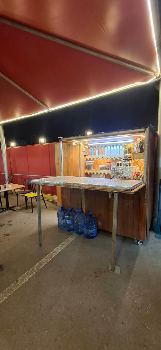 ☕✨ جاي خانه ابو زهراء ✨☕
أجواء رايقة ونكهات ترد الروح 😋🔥
جاي ☕ | نومي بصرة 🍵 | كبتشينو 🤎
جكليتيه 🍫 | نسكافيه ☕ | كهوة 🌿
حب عين الشمس 🌻 + شامية 😍

📍 بناية مطعم سندريلا
🚚 توصيل داخل المجمع 1000
📞 ***********
تعال ذوق بنفسك… وراح ترجع مره ومرتين @الجميع
