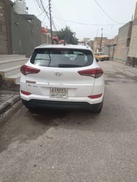 توسان ٢٠١٨ • ماشيه ١٤٠ الف • نجف مشخاب