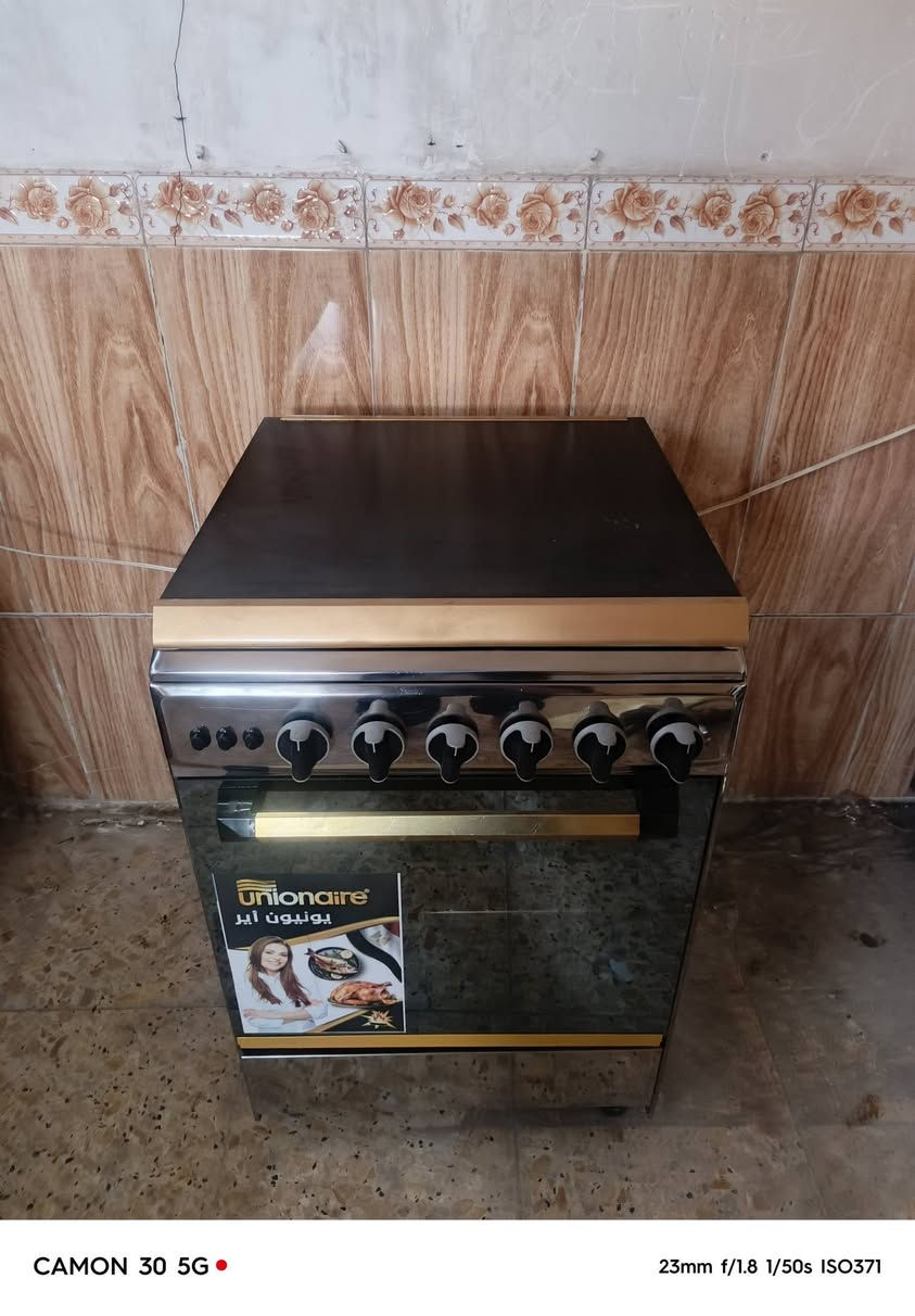 طباخ يوناير اربع مشاعل للبيع 

فران مستقله 
جاهز على فحص 
مكان الشعب يوجد توصيل 
***********
