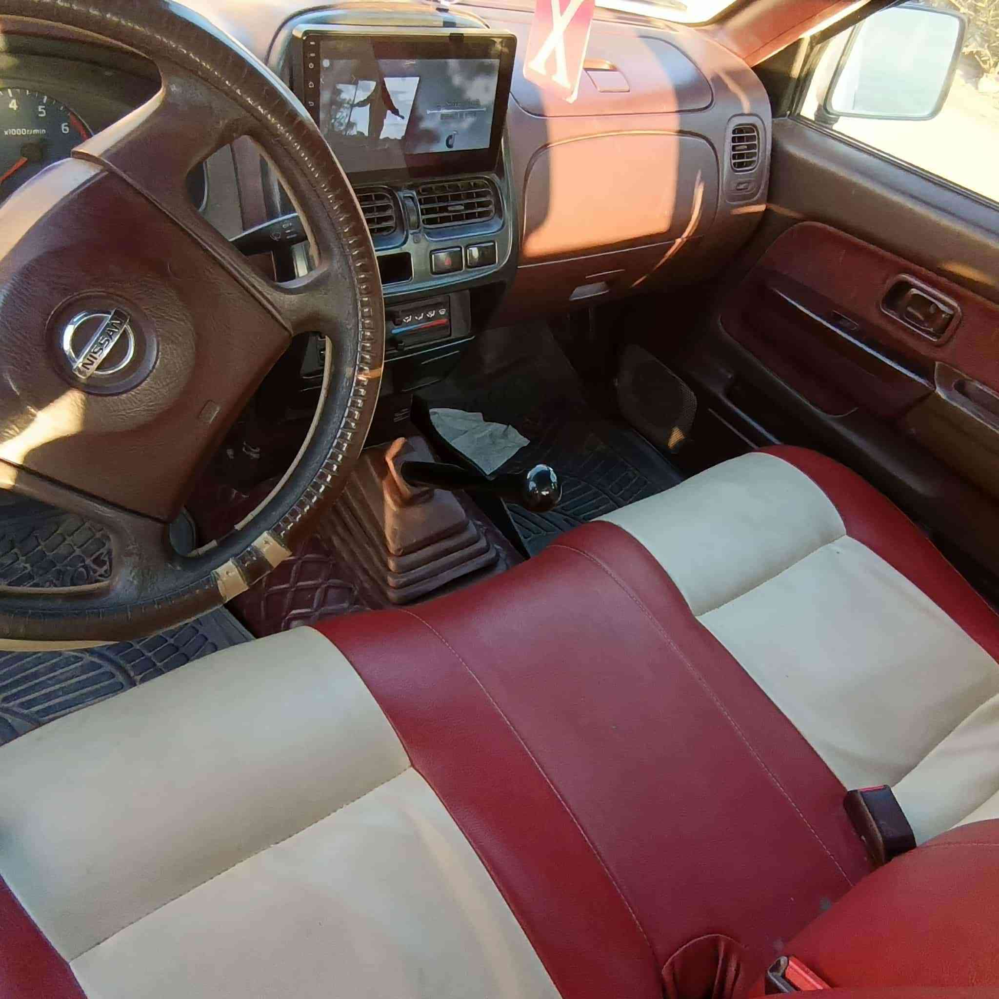 السلام عليكم
نيسان شبوط رقم اربيل ٢٠١١ للبيع

سياره بدون صبغ فقط بلدوسه على كد شبير

مكفوله من الصبغ والحادث فقط طخات بسيطه ومسويها على البارد غرفتها مثل مموضح جديده وسياره حداديه جديد
مكانه بغداد زيونة 
الشراي يتصل فقط

***********
