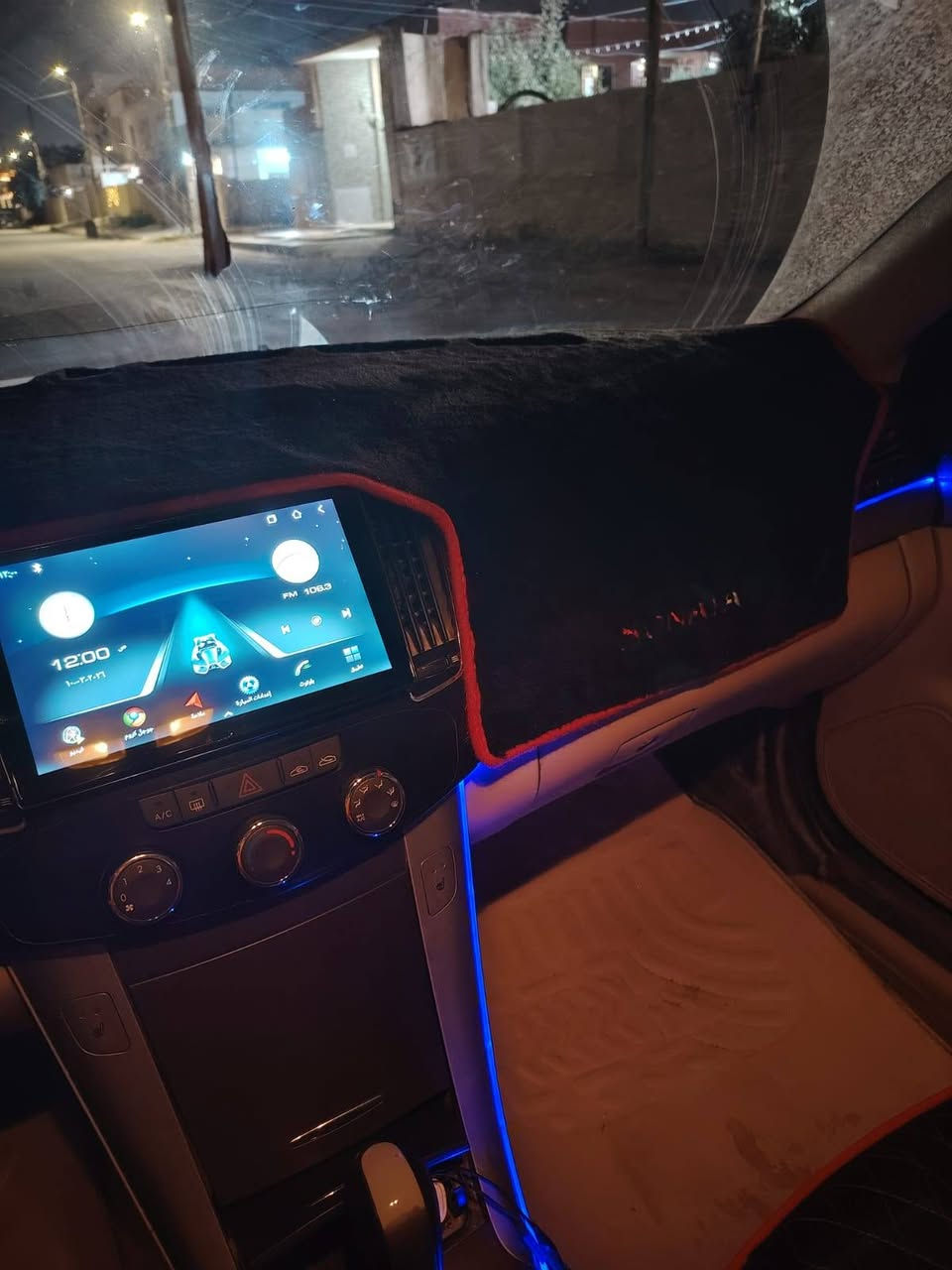 السلام عليكم سوناتا مكصوص موديل 2009 متومة شرط الحاسبة محرك 2400  كهربائيه كلها شغالة كامرة شاشة عارض تبريد تدفئة كشنات حار دوشمة السياره جاهزة السعر 50اوبيها مجال مكان السياره صلاح الدين الشرقاط قير متواجد علا الفيس الاستفسار علا الرقم ‏‪***********‬‏
