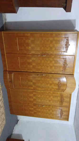 غرفة نوم البيع استعمال قليلاسعر 500 وبيه مجال المكان كربلاء جامعة العميد
‏‪0778 079 8605‬‏
