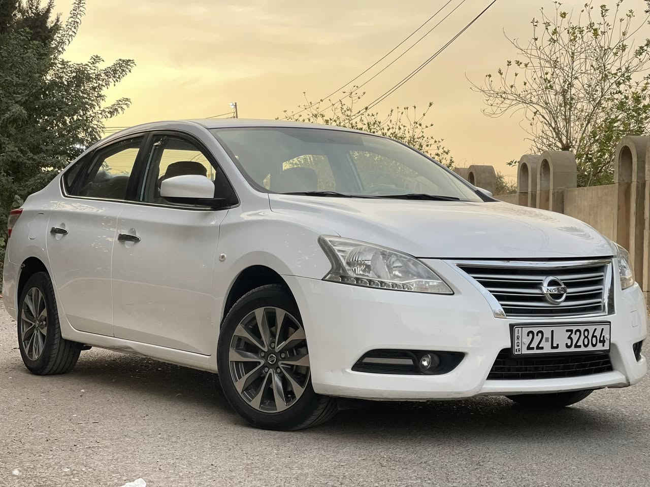 سيارة للبيع 
نوع سيارة : نيسان سينترا
موديل : ٢٠١٦
ماشية : ١٩٩ الف كم 
مواصفات : يدة نيكل -تبريد مركزي-شاشة كاميرا -بصمتين موجود -ويل كب
سيارة خليجي بدون صبغ  بس بي PDR 
صورة سونار موجود
سعر ١١٣ ورقة 
مكان : اربيل معرض ريبوار شارع ١٠٠ م 
***********
