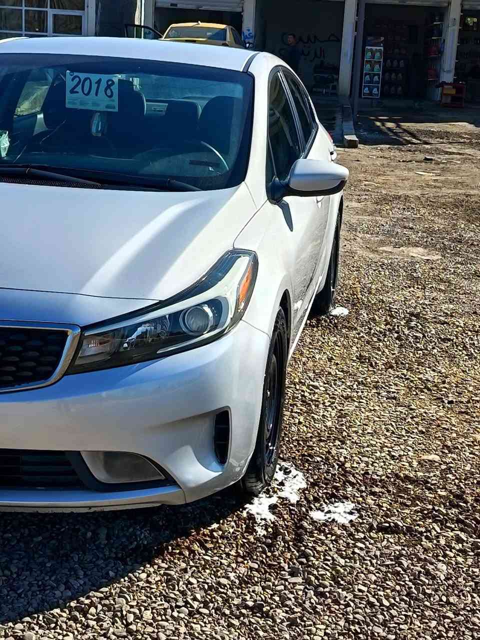 سلام عليكم فورتي لبيع 2018 جاملغ نفس السونار بارد الجنطه
السعر ١٢٥ وبيه مجال شي قليل شراي اتصل ***********💀
