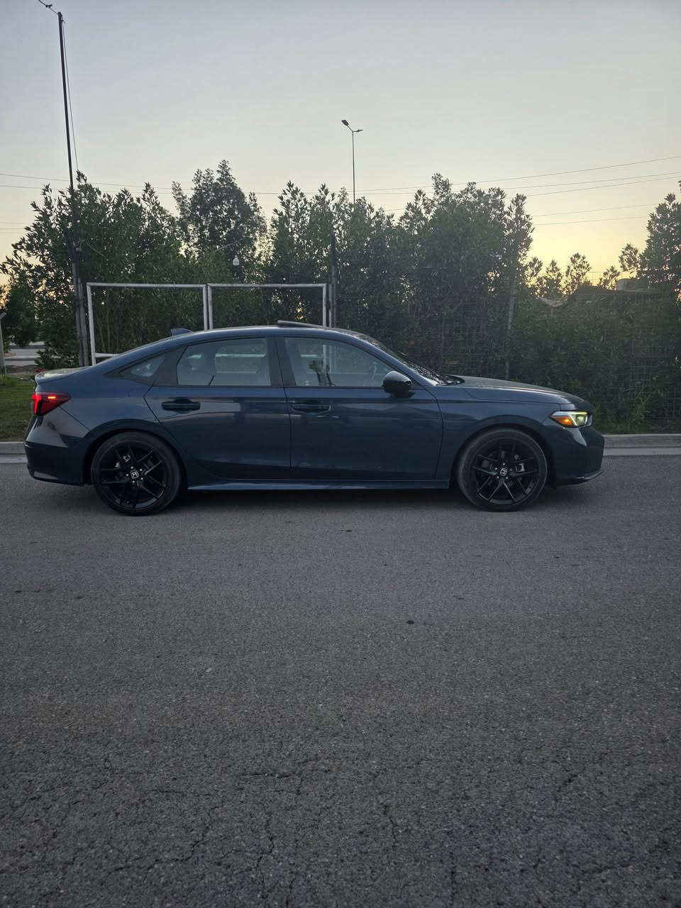 هونداي سيفك هايبرد موديل 2025
ماشيه ١١ الف كيلو بحاله الوكاله زيرو 
لون مميز رقم بغداد تحويل مباشر 
وارد امريكي ضررها جدا بسيط 
صور الحدث مرفقه بلمنشور
محرك 2000
تدفئة كراسي 
مقاعد جلد
فتحه
بصمه
السياره مال بيت مابيها نقص برغي بلعافيه عليشتريها 
عنواني بغداد الدوره شارع الصحه   
***********  واتساب متوفر
