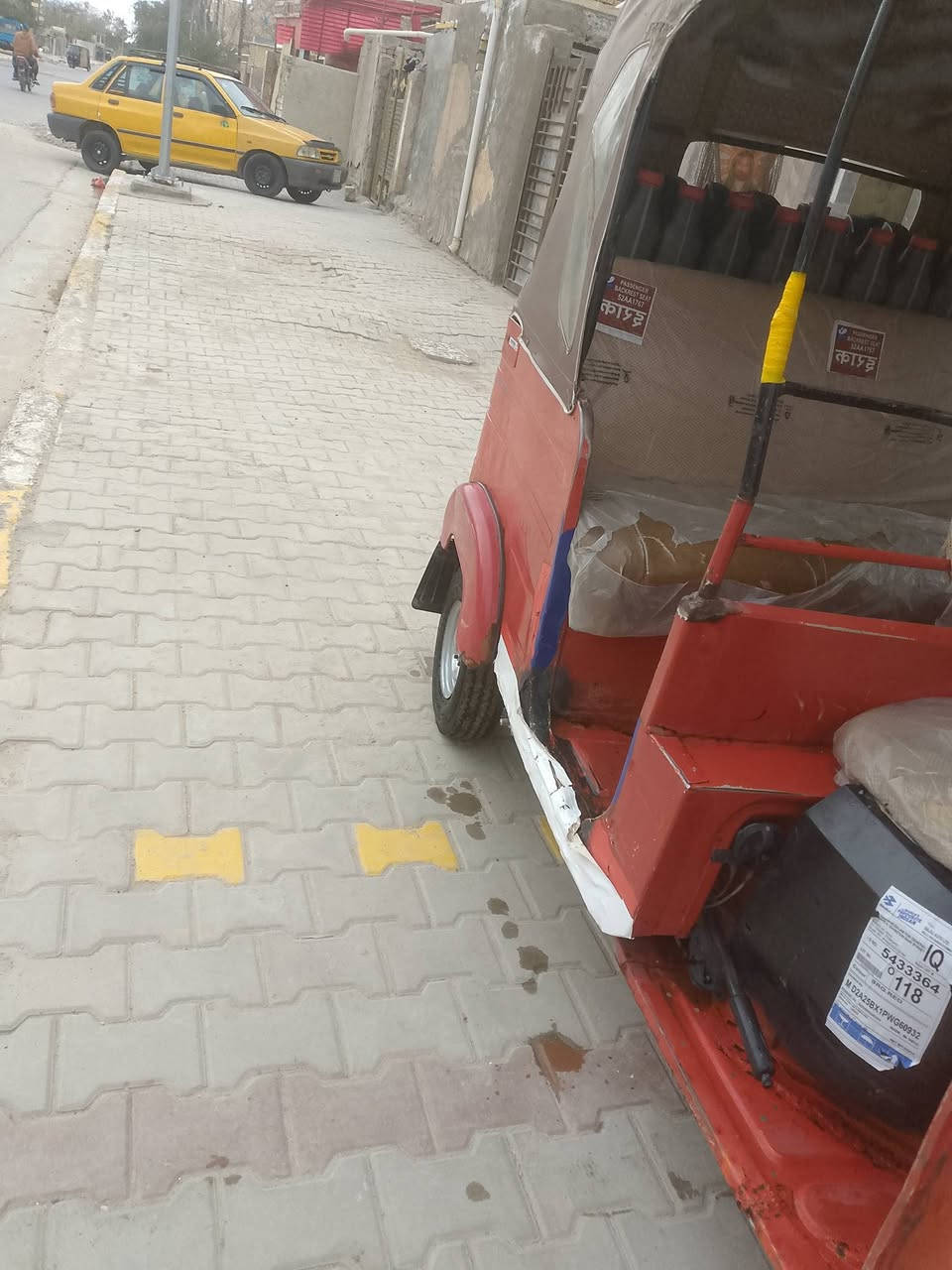 سلام عليكم تكتك رقم وسنوية بسمي مكينة 21تكتك بس تعمير دوس ولغد واحد لباقي كلة بلادي تكتك خير من الله كبل لشارع سعرهة 5100وبيهة مجال لشراي لمو شراي لتراسل عنوان الحسينية مصقط شارع ابو جلاال رقم الهاتف ***********
