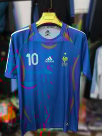 ملابس • مقاسات M-XXL • توصيل لجميع المحافظات