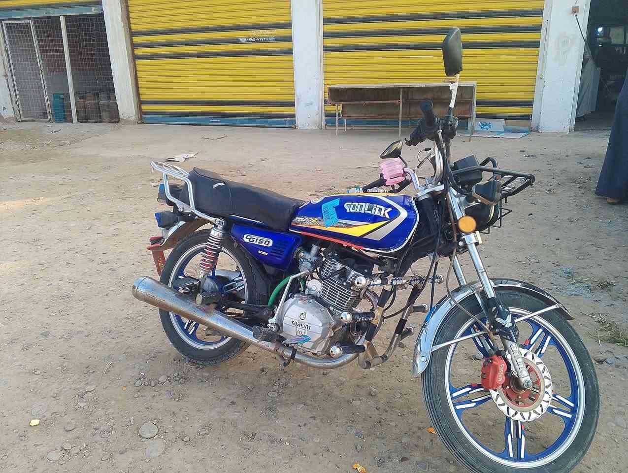 ماطور سيفان للبيع مكفول كفاله عامه من كلشي بسعر 450وبي مجال للتصال ***********
