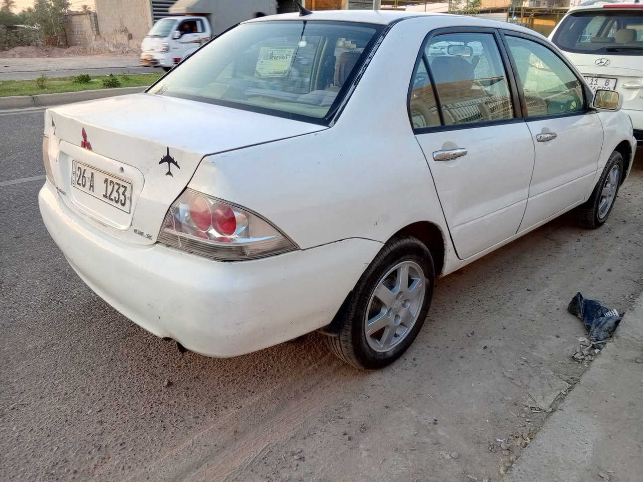 لانسر للبيع موديل 2007خليجي بسمي السياره رقم صلاح الدين دولي كير محرك تخم تايرات دبل لوي دوشمه جديده بيها ثلث قطع صبغ بدون دواخل العنوان صلاح الدين الضلوعيه السعر (((58)))وبيها مجال قليل رقم الهاتف ***********
