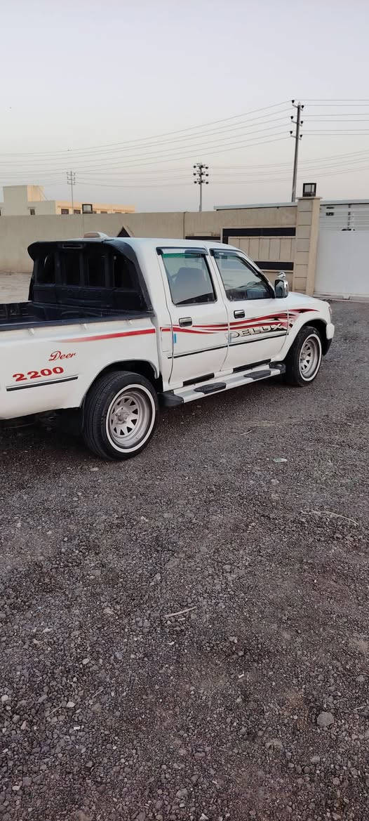 سلام عليكم دير للبيع رقم بغداد موديل ٢٠٠٧ مشروع وطني تحويل مباشر سنويه لغايه ٢٩ مكفوله كفاله عامه من ضربه وتبديل مكينه بخاخ مو كابريته كهربأيات كله شغاله تخم تاير جديد توني شاده دوشمه جديده   مكانه ديوانيه البدير رقم *********** سعر ٣٨   ملاحضه بيه صبغ لجماليه فقط

