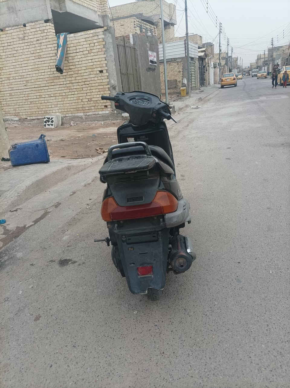 دراجة فراشه للبيع 

دراجة مالت صاحبي الله شاهد دراجة مرتبة بس بيها نقواصت خفيفه الباتري وعدك الرولة بيها صوت الكابريتر وسخ 
بيعة مال مستعجل سعر الدراجة 250 تواصل واتساب 
***********
