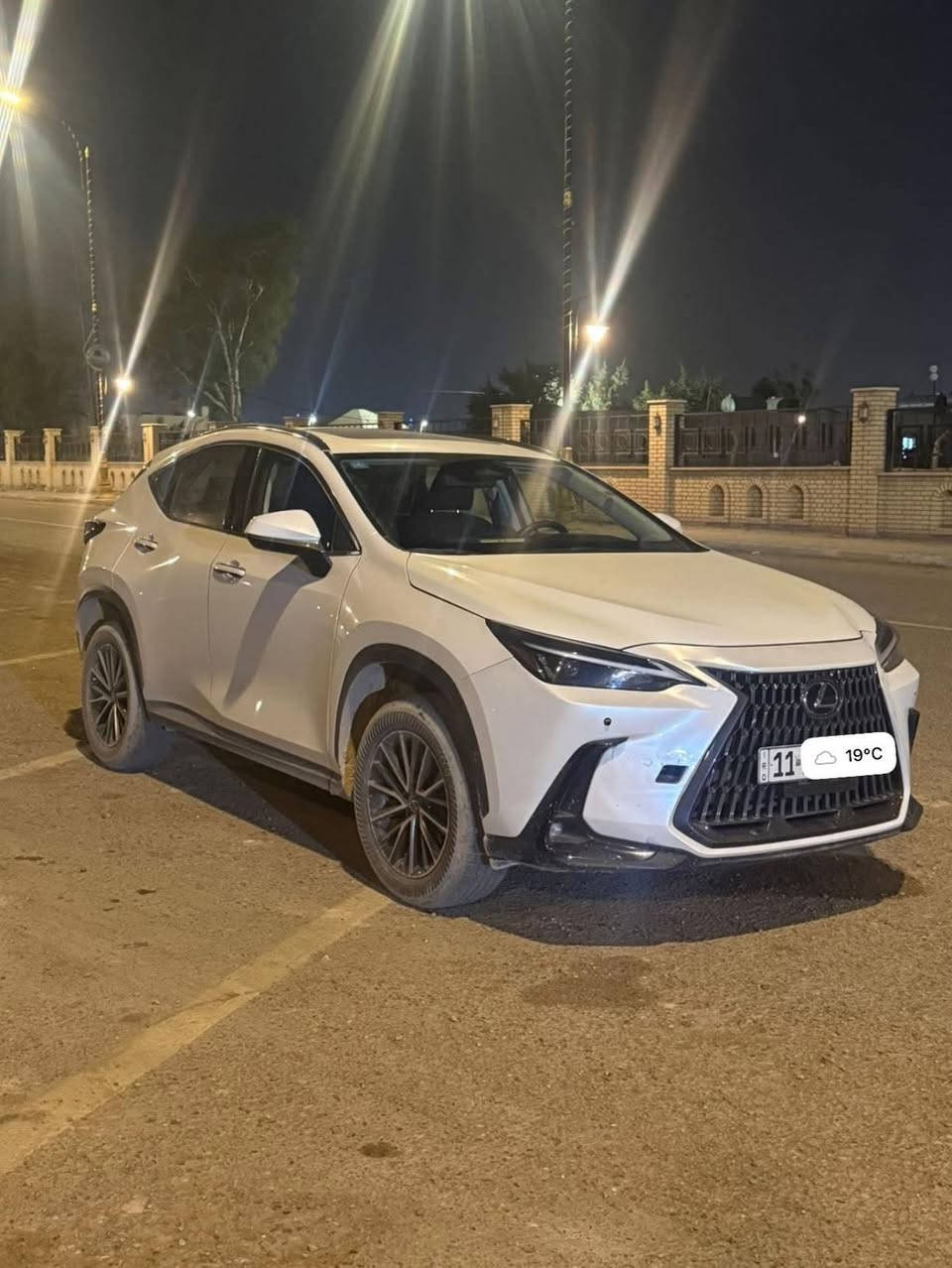 لكزز NX350 السياره خير من الله مواصفات فول فتحه بانروما و اناره LED داخليه وشاشه اكبر حجم محرك هايبرد 350تيربو جنطه كهرباء كشنات حار وبارد تچوه داخليه  حساسات اماميه خلفيه  كامره خلفيه وكير خير من الله ابواب دگم داخلي وخارجي السياره مزوعه مواصفات السياره كله الداخل لمس السعر 304 الرقم ***********
