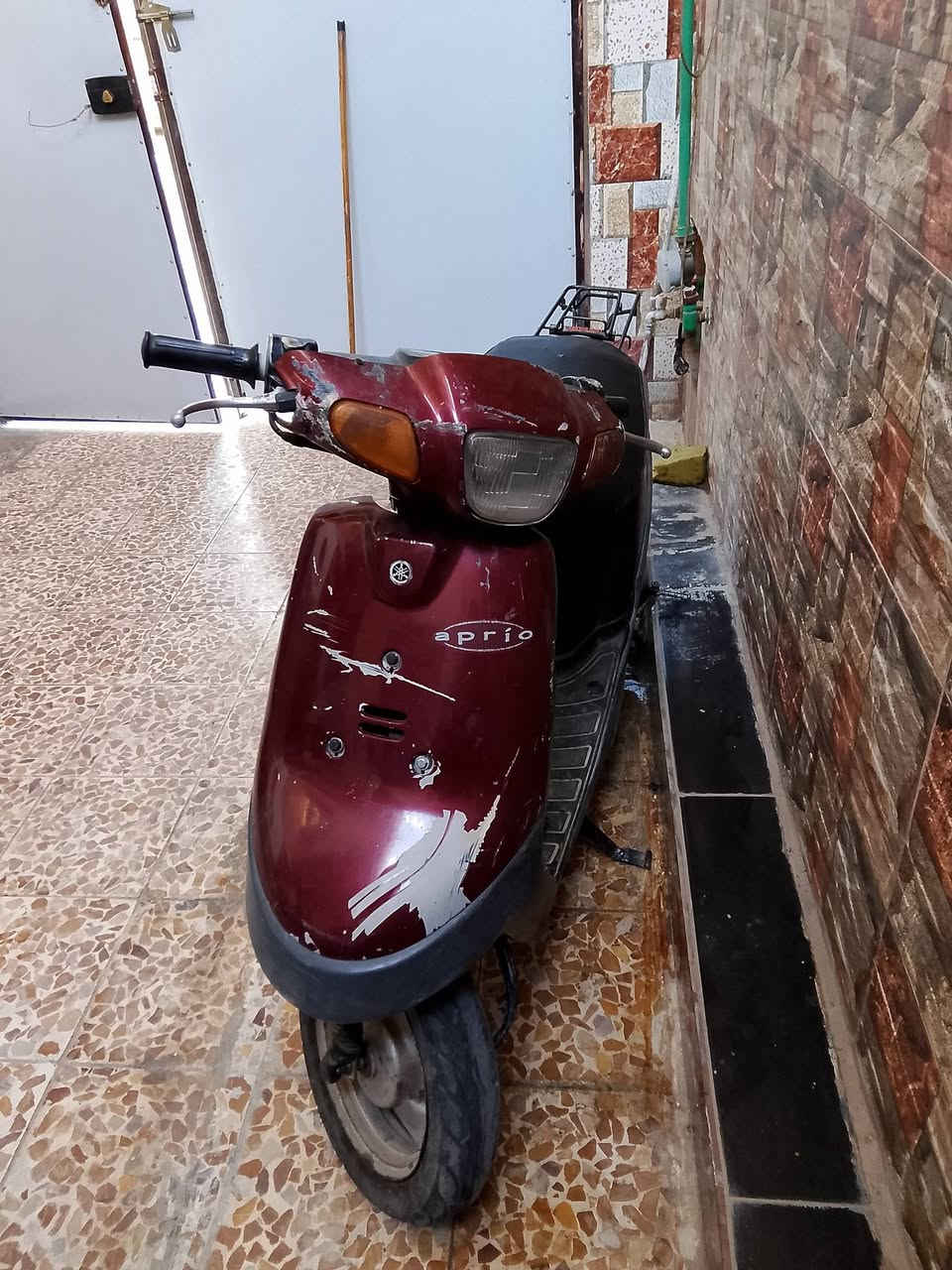 للبيع شغال وايرمنيه شغاله السعر 200جانب الايمن ***********
