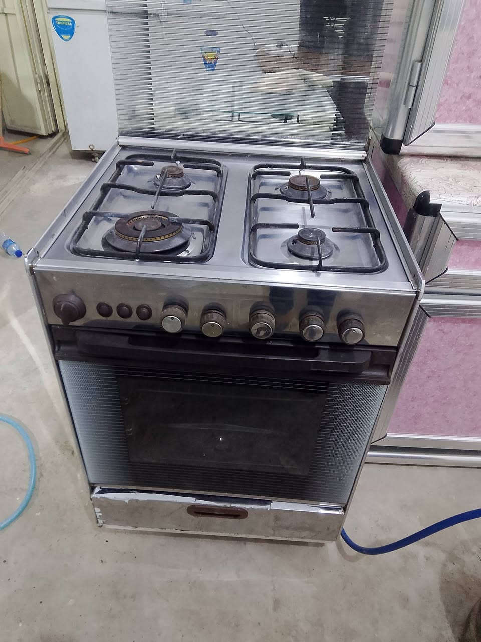 طباخات للبيع فول نضافه وشغل السعر 110الواحد
***********
