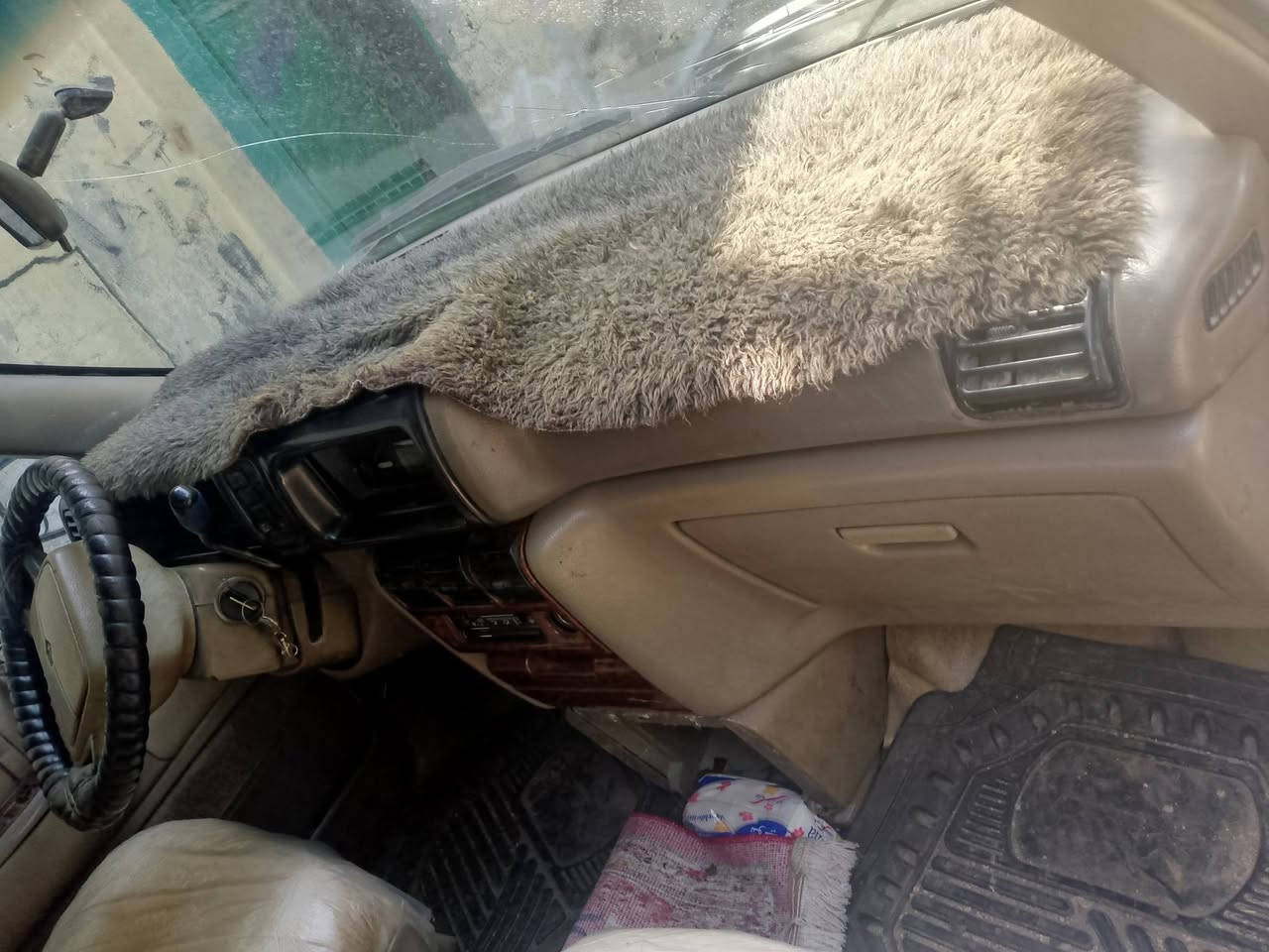 سلام عليكم دوج بليموت السعر 40وبيها مجال شي قليل ل طيبين
كربون بانزين جديد  شرط محرك وكير


**إذا كنت صاحب هذا الإعلان وتريد حذفه لأي سبب، رجاءا أرسل رسالة إلى الدعم الفني**