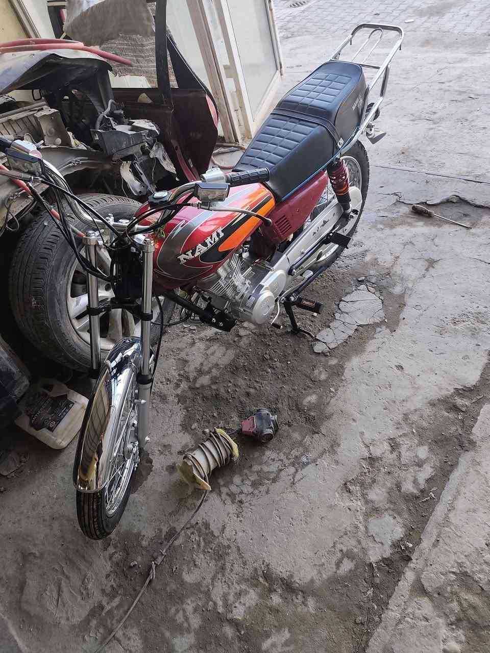 تعمير كلو ايراني اصل أصولي وكيلها العارضي معمرة بنهاية ال25 تقريبا مكان نجف حي  ***********
